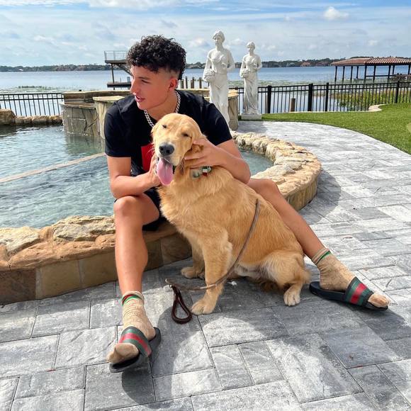 Meet your Posher, Paul - Picture 1 of 1